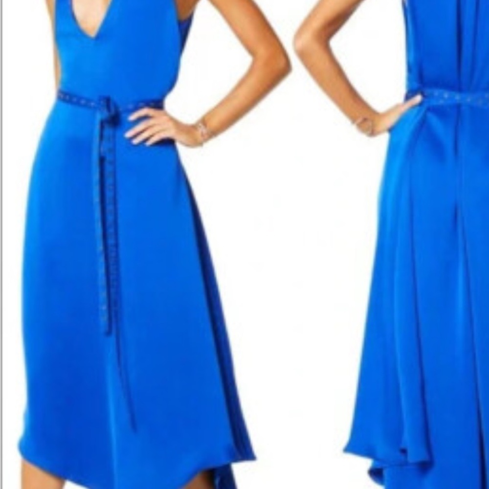 Elegant Blue Sleeveless Dress